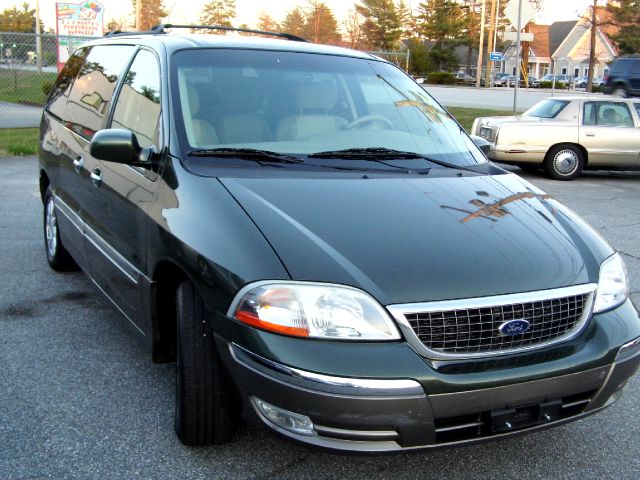 2003 Ford Windstar