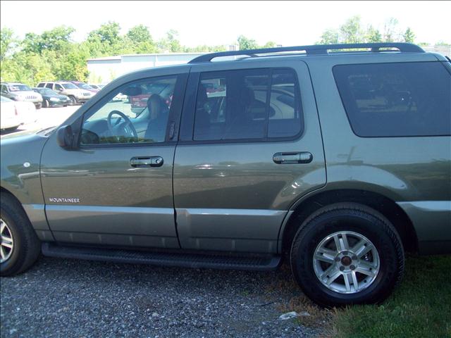 2002 Mercury Mountaineer for sale