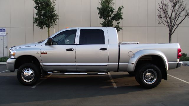 2007 DODGE RAM 3500 LARAMIE MEGA CAB 4WD DRW silver 2007 dodge ram 3500 mega cab laramie pickup 4d