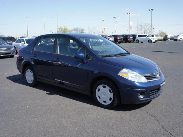 2010 Nissan Versa for sale