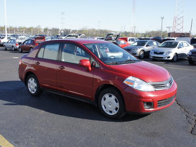 2010 Nissan Versa for sale