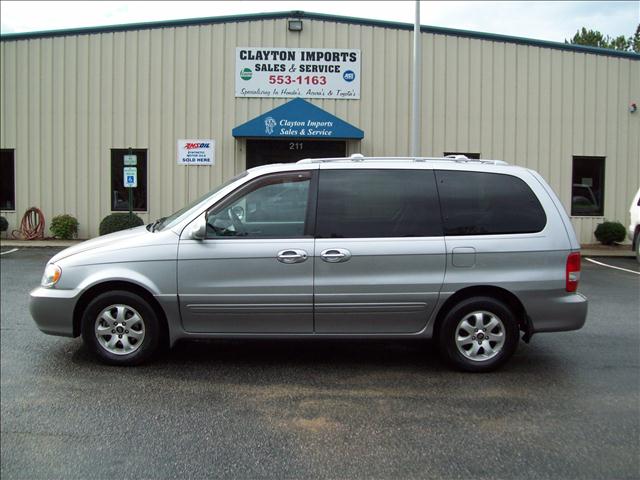 2005 Kia Sedona for sale