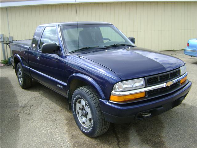 2000 Chevrolet S10 for sale