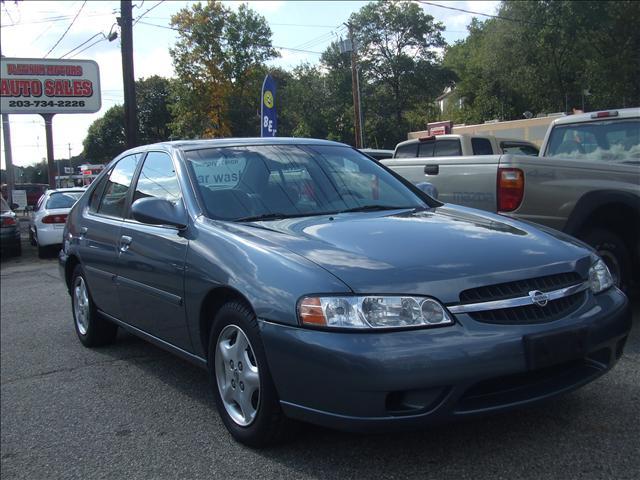 2000 Nissan Altima for sale