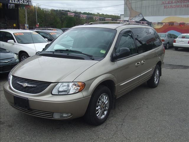 2002 Chrysler Town and Country for sale