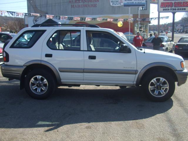 2000 Isuzu Rodeo for sale