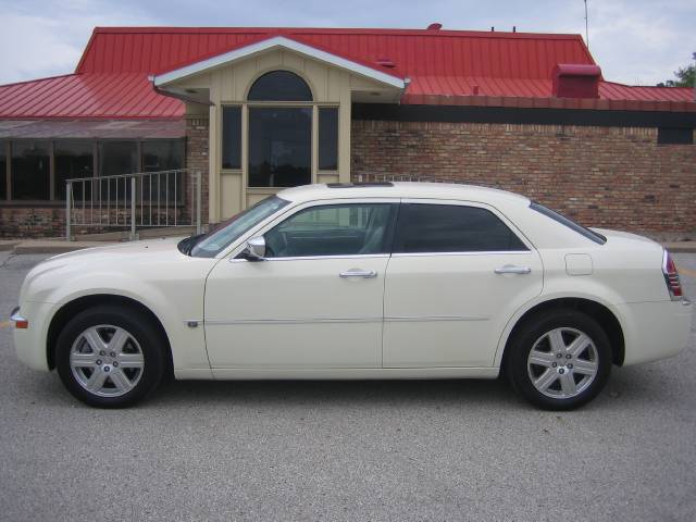 2006 Chrysler 300C for sale