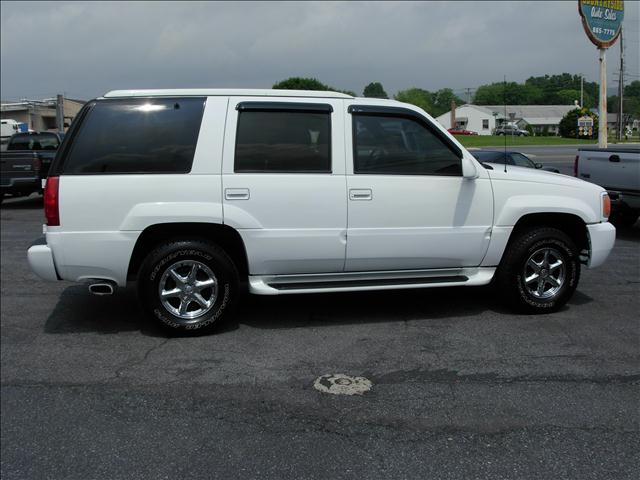 2000 Cadillac Escalade for sale