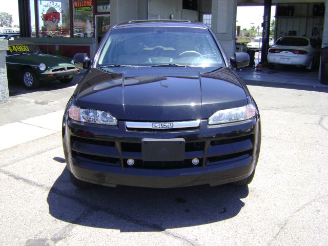 2004 Isuzu Axiom for sale