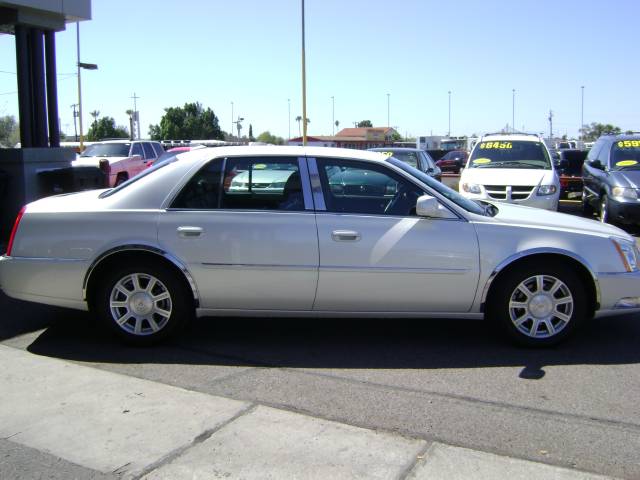 2010 Cadillac DTS for sale