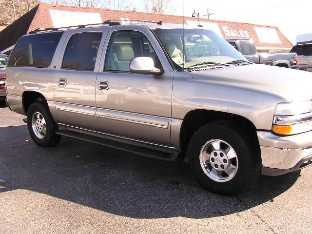 2003 Chevrolet Suburban for sale