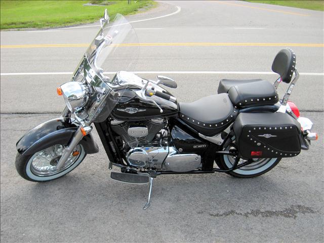 2011 Suzuki Boulevard