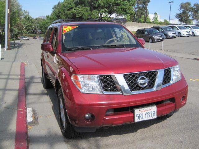 2005 Nissan-4X4-7 Pass. Pathfinder for sale