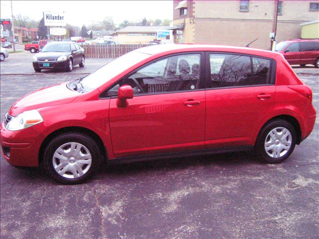 2011 Nissan Versa for sale