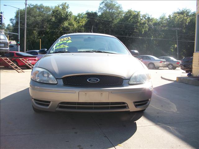 2004 Ford Taurus for sale