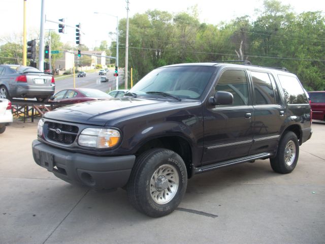 2000 Ford Explorer for sale