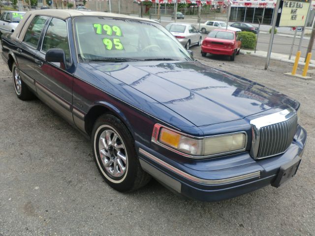 1995 Lincoln Town Car for sale