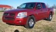 2006 Mitsubishi Raider