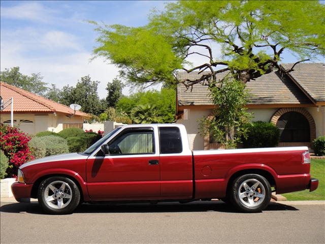 2001 Chevrolet S10 for sale