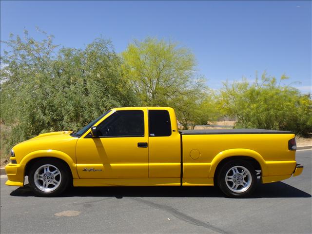 2002 Chevrolet S10 for sale