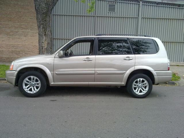 2004 Suzuki XL-7 for sale