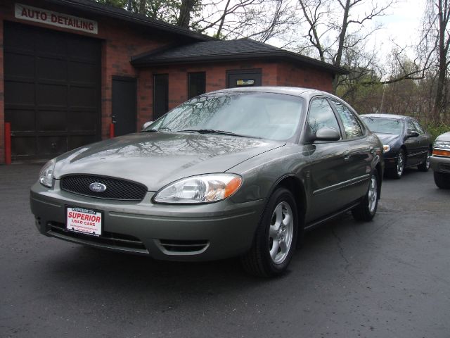 2004 Ford Taurus for sale