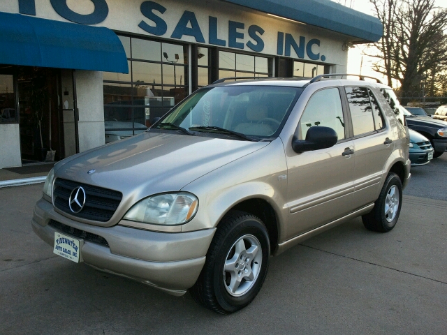 2001 Mercedes-Benz M-Class