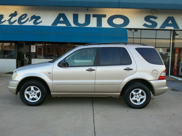 2001 Mercedes-Benz M-Class