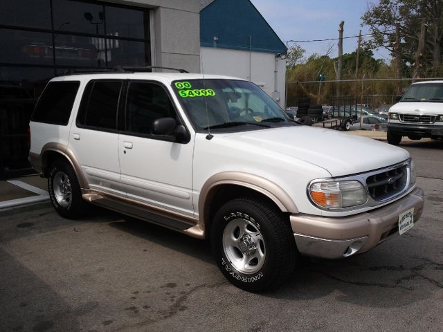 2000 Ford Explorer for sale