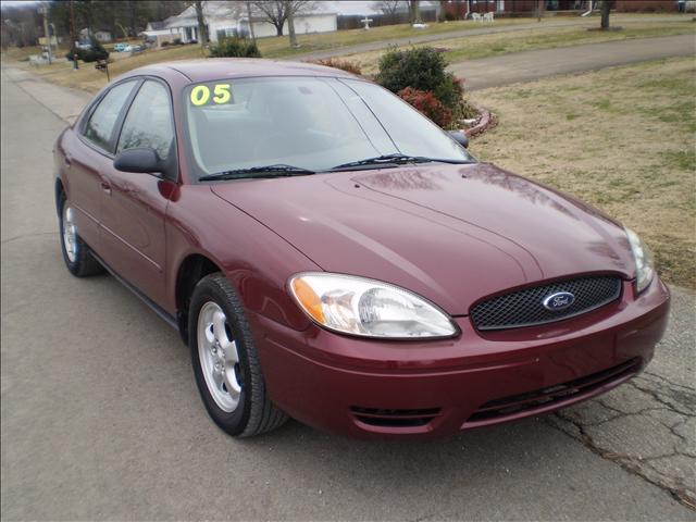 2005 Ford Taurus for sale