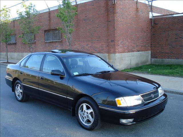 1999 Toyota Avalon for sale