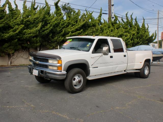 1995 CHEVROLET K3500 BASE, white, ...
