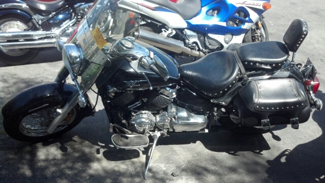 2002 YAMAHA VSTAR chrome and black 23132 miles VIN JYAVM01Y29A014256 CALL FOR INTERNET SPECIAL