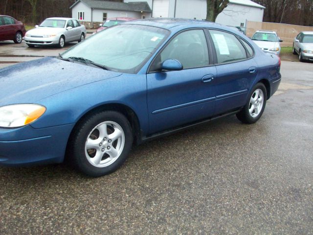 2002 Ford Taurus