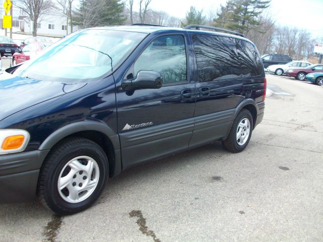 2004 Pontiac Montana