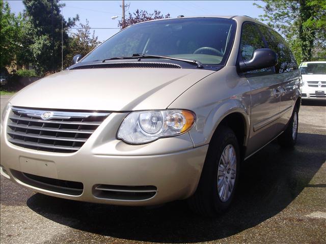 2007 Chrysler Town and Country for sale