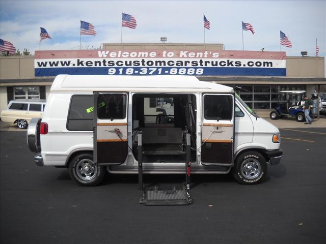 1996 Dodge Ram Van for sale