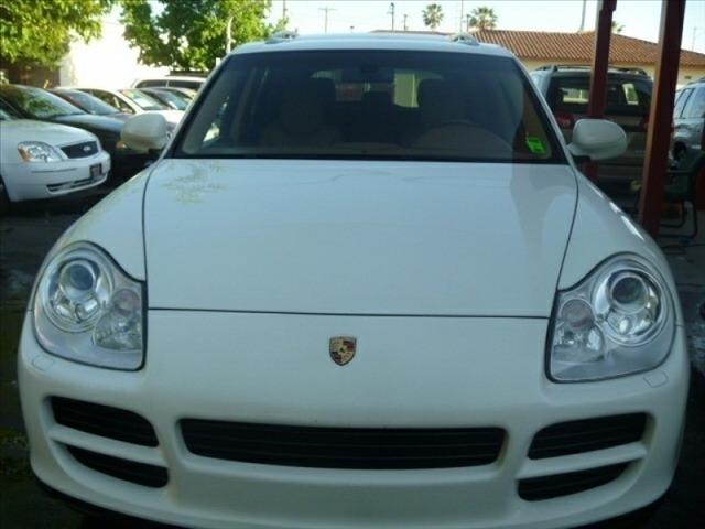 2004 Porsche Cayenne for sale