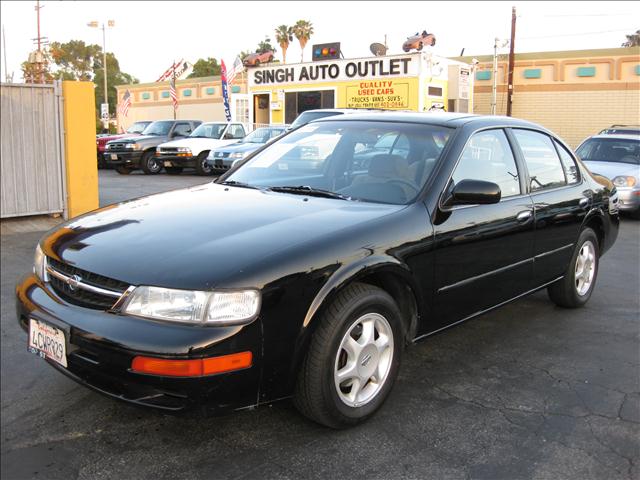 1998 Nissan Maxima for sale