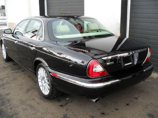 2007 Jaguar XJ8