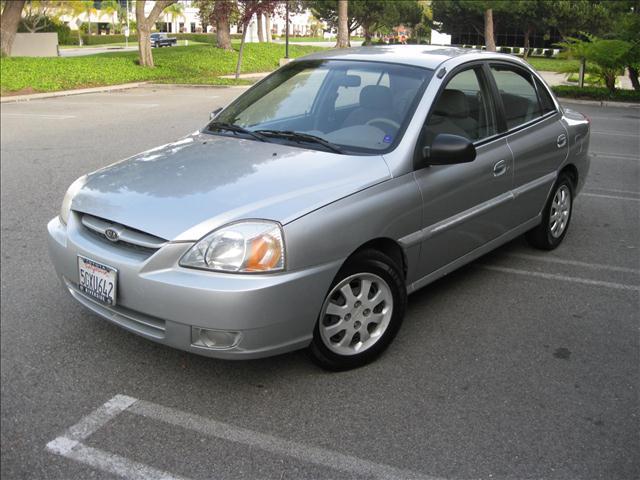 2004 Kia Rio for sale
