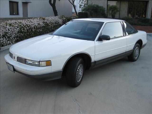 1988 Oldsmobile Cutlass Supreme for sale
