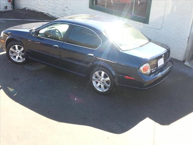 2003 Nissan Maxima