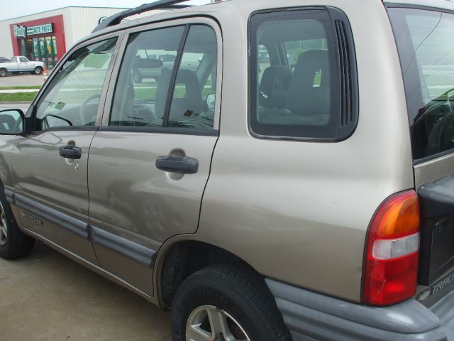 2002 Chevrolet Tracker