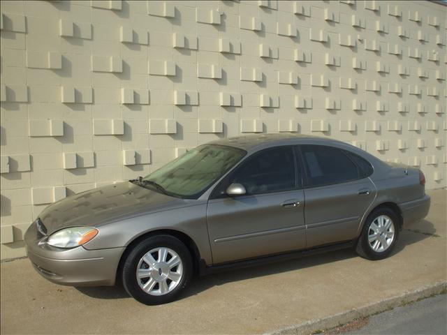2005 Ford Taurus for sale