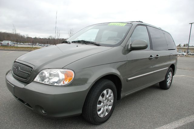 2004 Kia Sedona