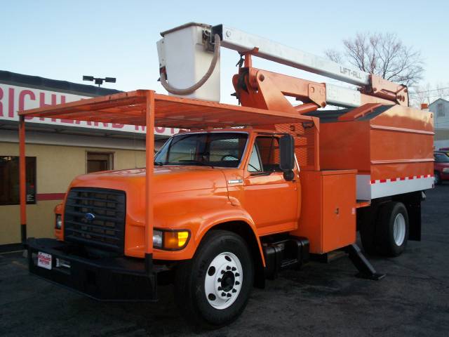 1997 Ford F800 for sale