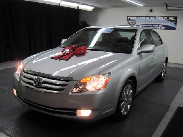 2005 Toyota Avalon for sale