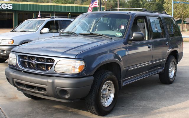 2000 Ford Explorer for sale