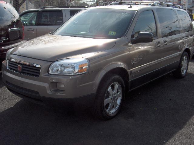 2006 Saturn Relay for sale